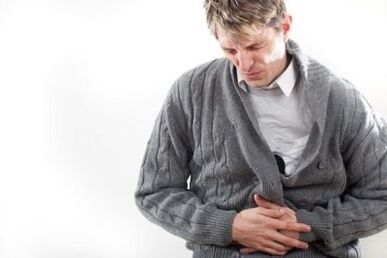 Die Schmerzen am Boden des Bauches bei einem Mann mit Prostatitis
